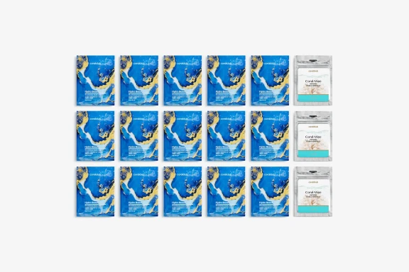 Hydro Boost Biocellulose facial mask, 25 мл, 15 бр. + Coral-Mine, 30 сашета по 1 г
